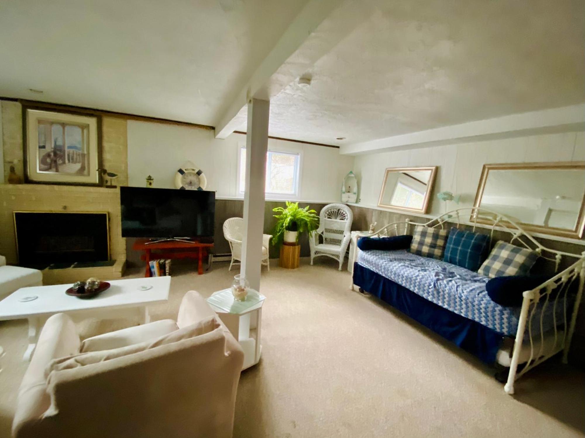 Appartement Clear Pond Getaway à Plymouth Extérieur photo